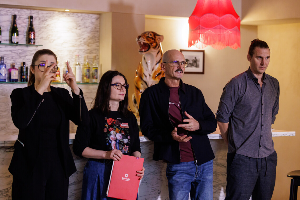 Zdjęcie dla artykułu Dwie konferencje. Dwie prapremiery. Jeden intensywny dzień w Teatrze